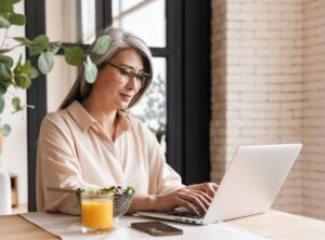 a woman using content repurposing services for her social media